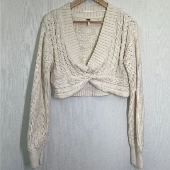 Free People - Emilie Whisper White Twisted Front Cable Knit Crop Sweater Size M - Picture 7 of 10